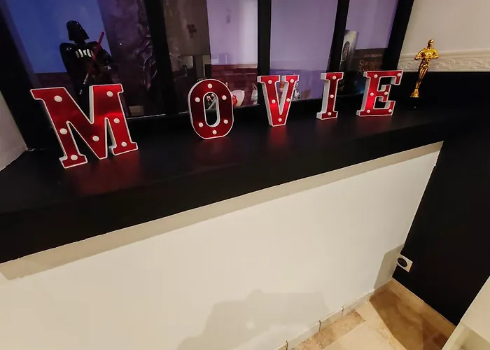 Apartment Romance A L' Affiche *