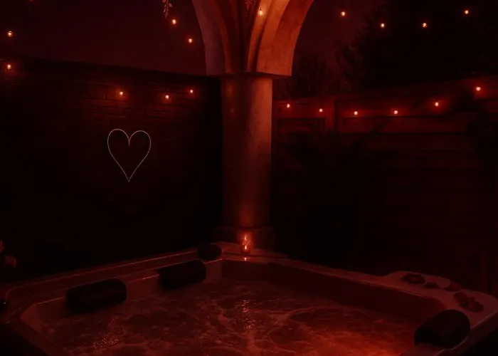 Romance A L' Affiche Apartment